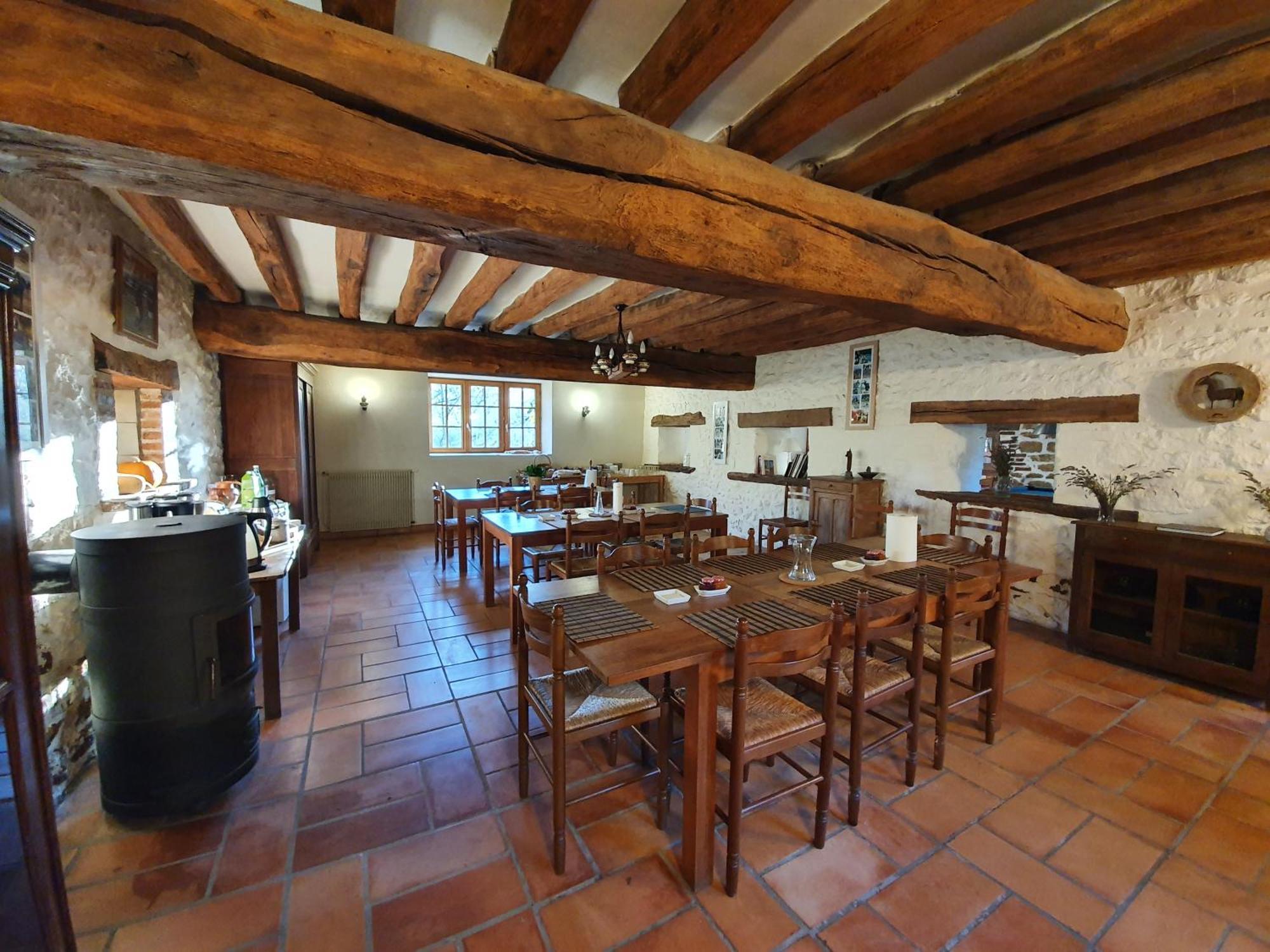 Ferme Equestre & Chambres D'Hotes Gateau Stables Proche Guedelon Saint-Amand-en-Puisaye Eksteriør billede